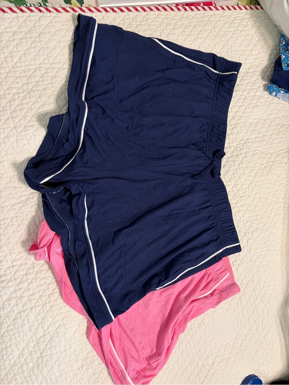 3 Room Service -Women's Navy, Floral, and Pink Lounge/ PJ Shorts - Large - Picture 5 of 10